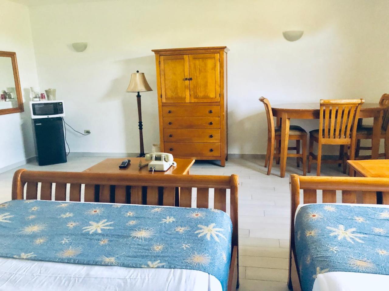 Fajardo Inn Екстериор снимка