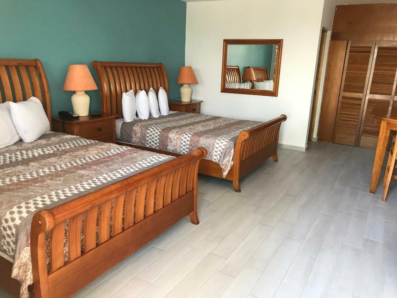 Fajardo Inn Екстериор снимка