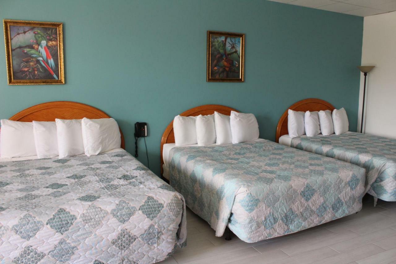 Fajardo Inn Екстериор снимка